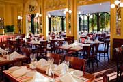 Le Chefs de France Dining Room
